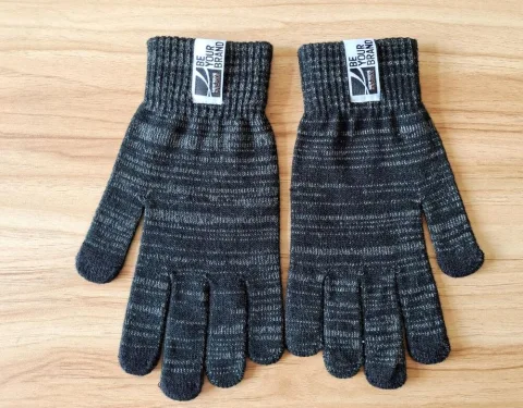 BYB gloves reflex