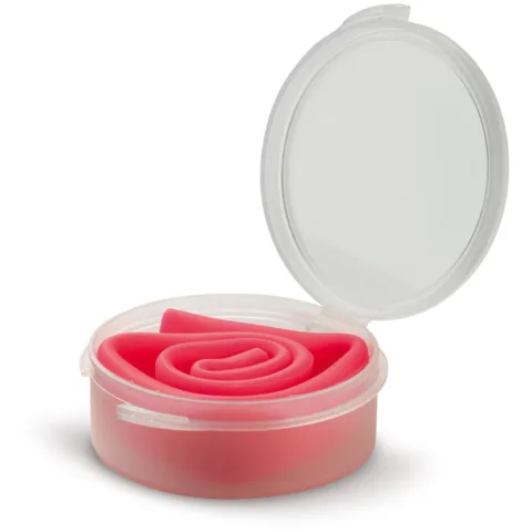 Återanvändbart sugrör i plastfodral
